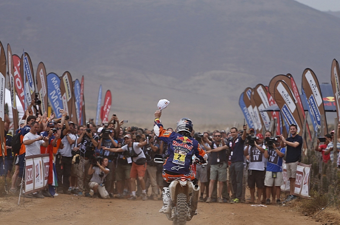 2014-dakar-13th-ktm-victory-in-a-row-coma-s-4th-win-photo-galleryvideo-medium 19