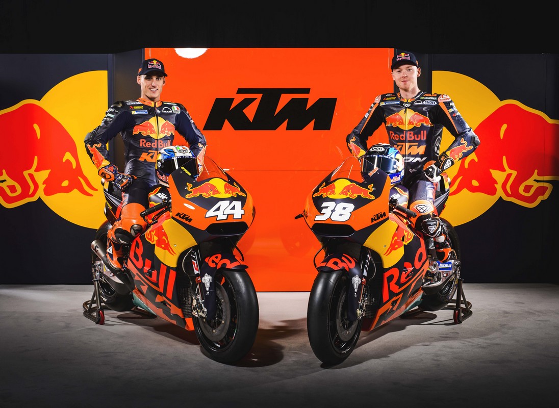2017 KTM RC16 Team Launch 70