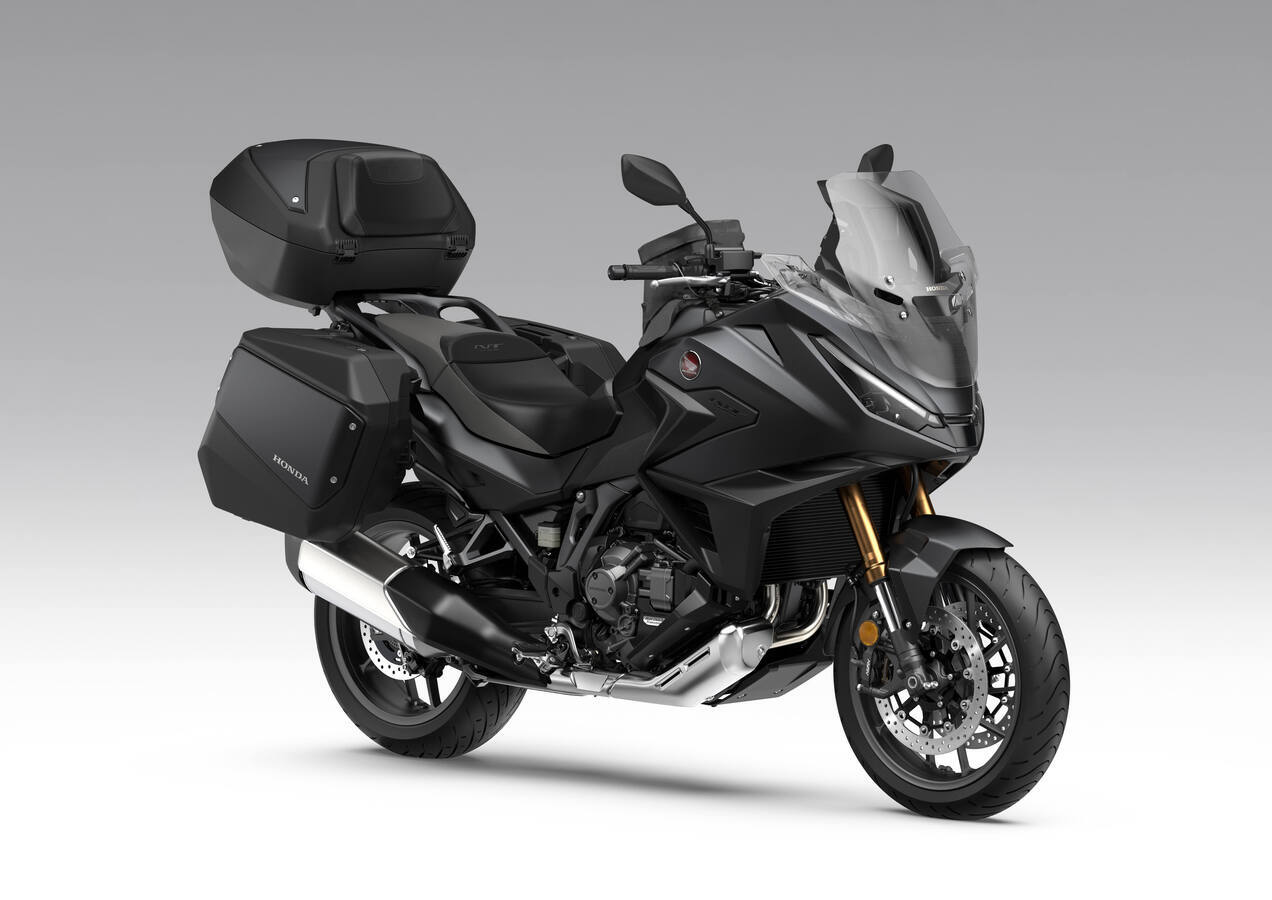 27YM Honda NT1100 и NT1100 Electronic Suspension
