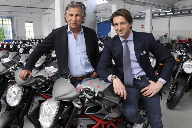 Масимо Борди и Џовани Кастиљони Massimo-Bordi-Giovanni-Castiglioni-MV-Agusta