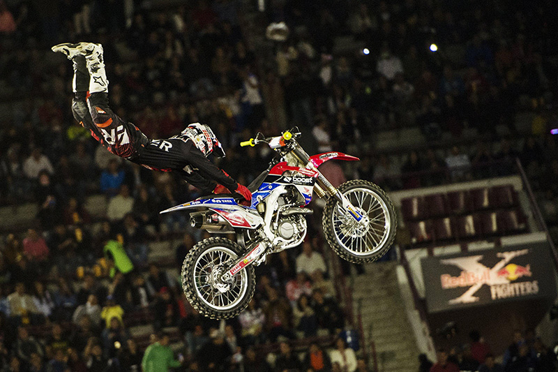 Започнаа возбудувањата во Red Bull X-Fighters шампионатот P 20150307 00169 News