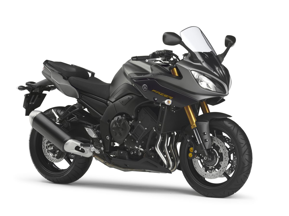 Yamaha FZ8 S намален од 9210 на 8260 евра Yamaha-FZ8-S-MY2013-04