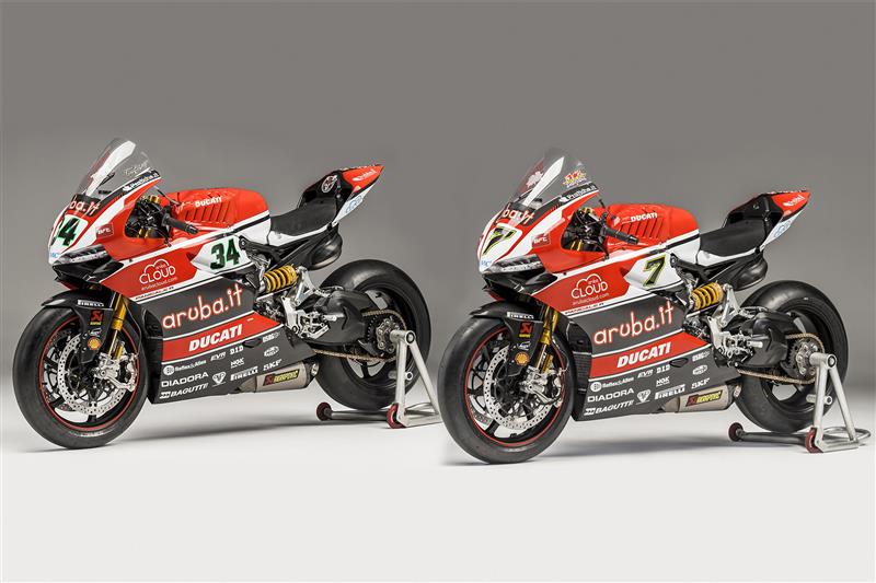 Дукати ќе диши низ Акрапович во 2015 ducati akrapovic