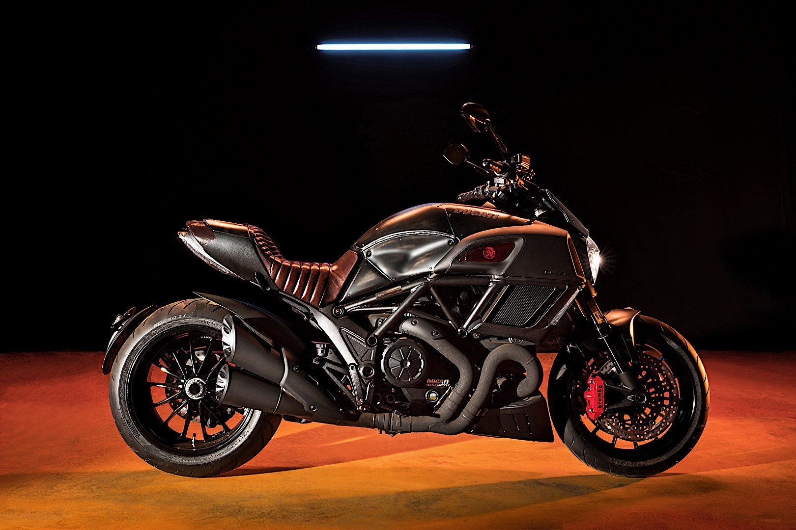 Ducati и Diesel претставија пост апокалиптична Diavel верзија ducati and diesel reveal post apocalyptic diavel limited edition 16
