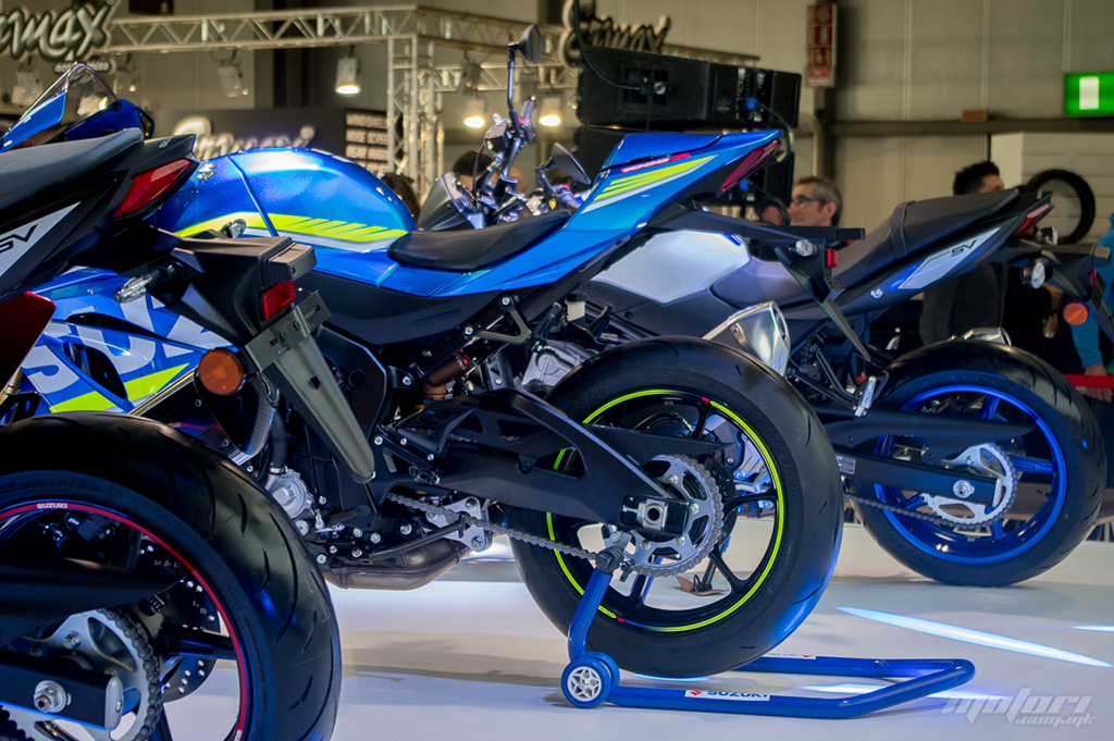 Момент од откривањето на новиот адут на Сузуки на саемот „EICMA“ gsxr 1000 2017 2