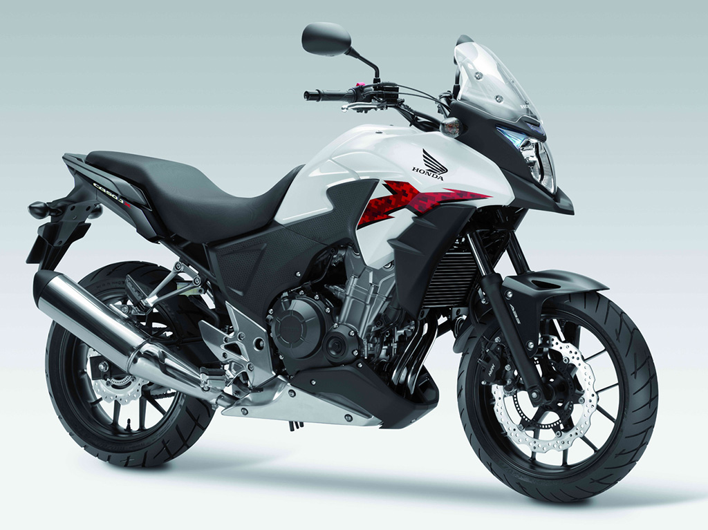 Honda CB500X на попуст во Хонда салонот на Макпетрол honda cb500x