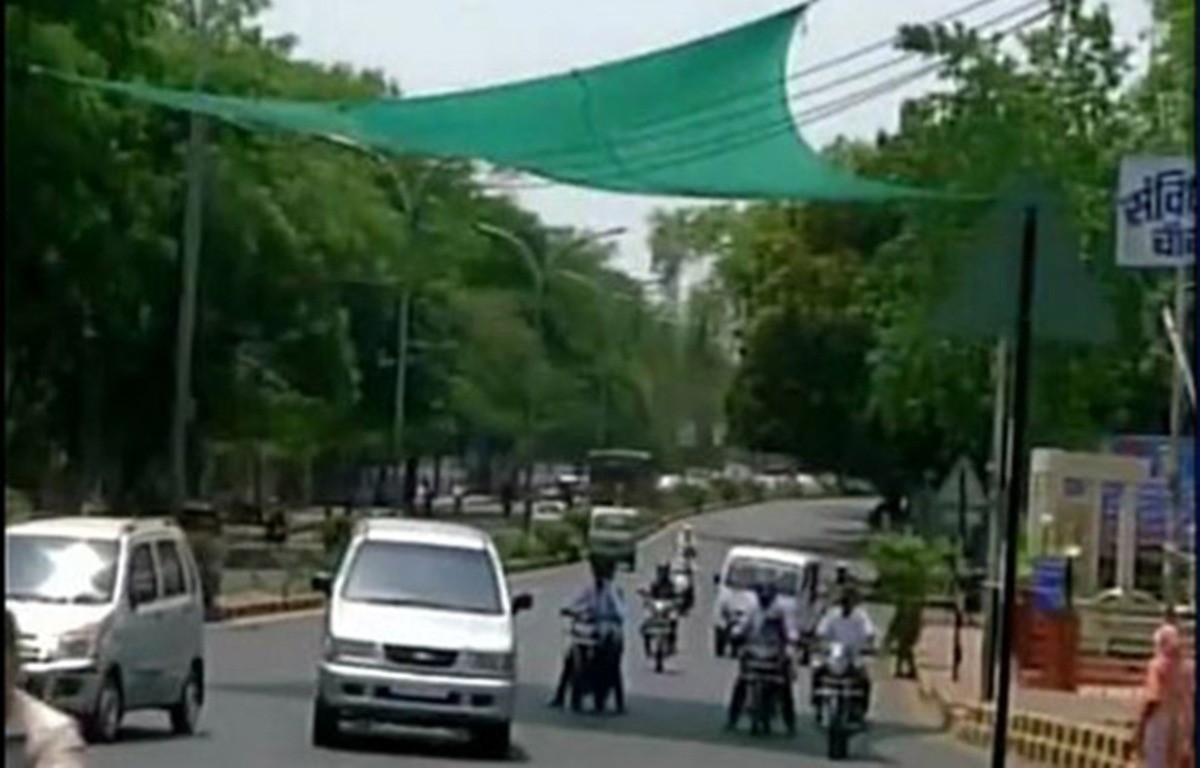 Сенка за моторџиите во Индија india senla za motordzii 1