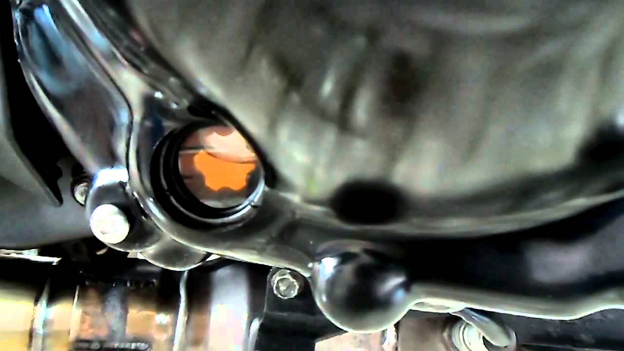 Добро е да го проверувате нивото на маслото во мотоциклот maslo motor