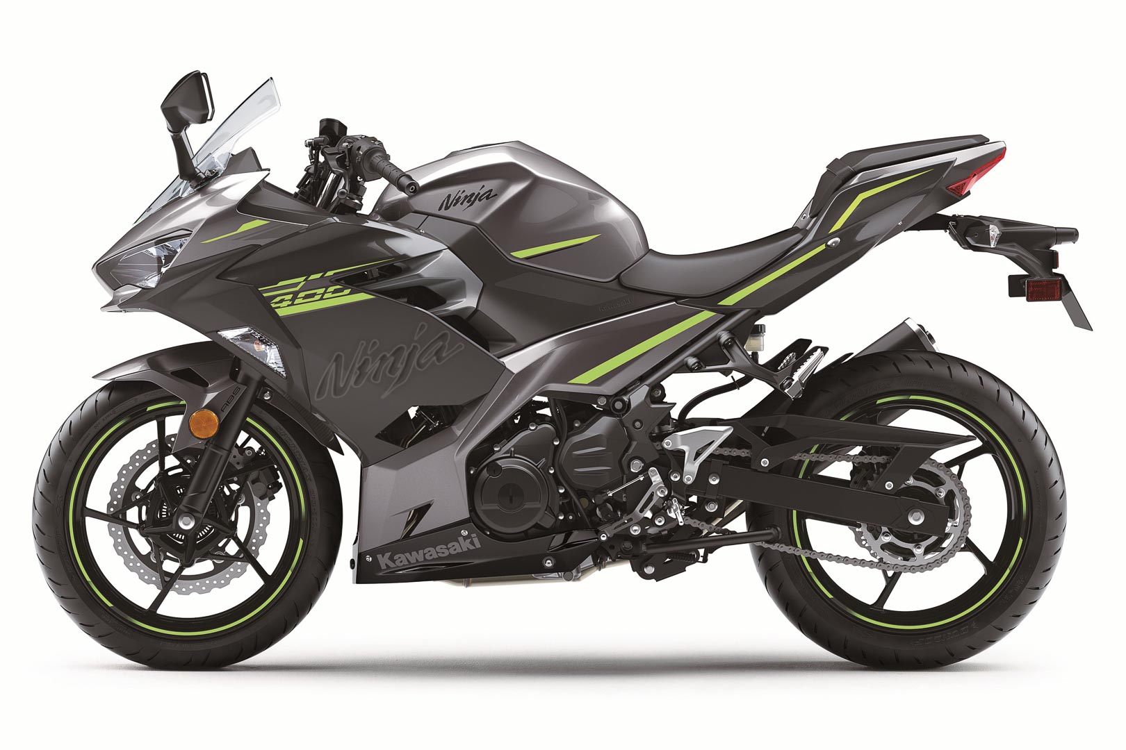 2021 Kawasaki Ninja 400 Buyers Guide beginner sport motorcycle 4