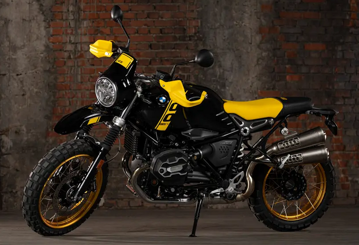 BMW R nine T main 29 10