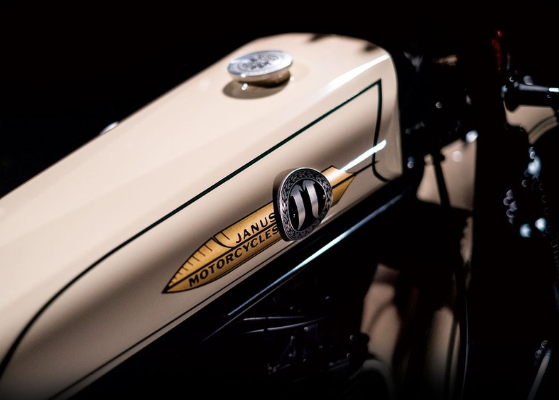 Halcyon 450
