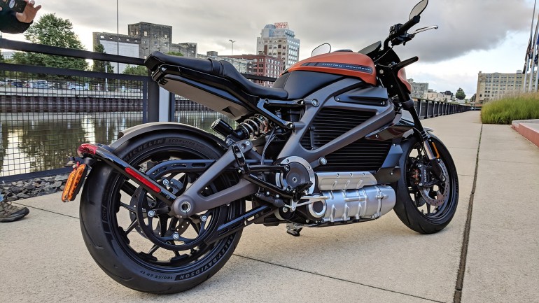 Harley Davidson LiveWire prototype 01 770x433