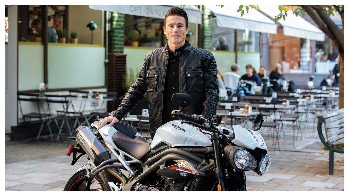 James Toseland txt 21 11