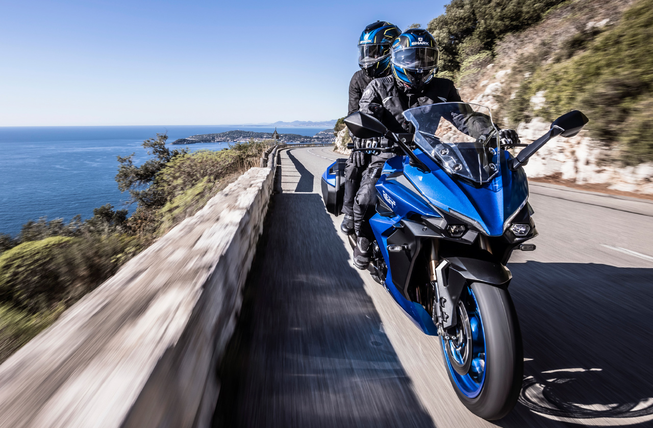 Suzuki GSX S1000GT 01