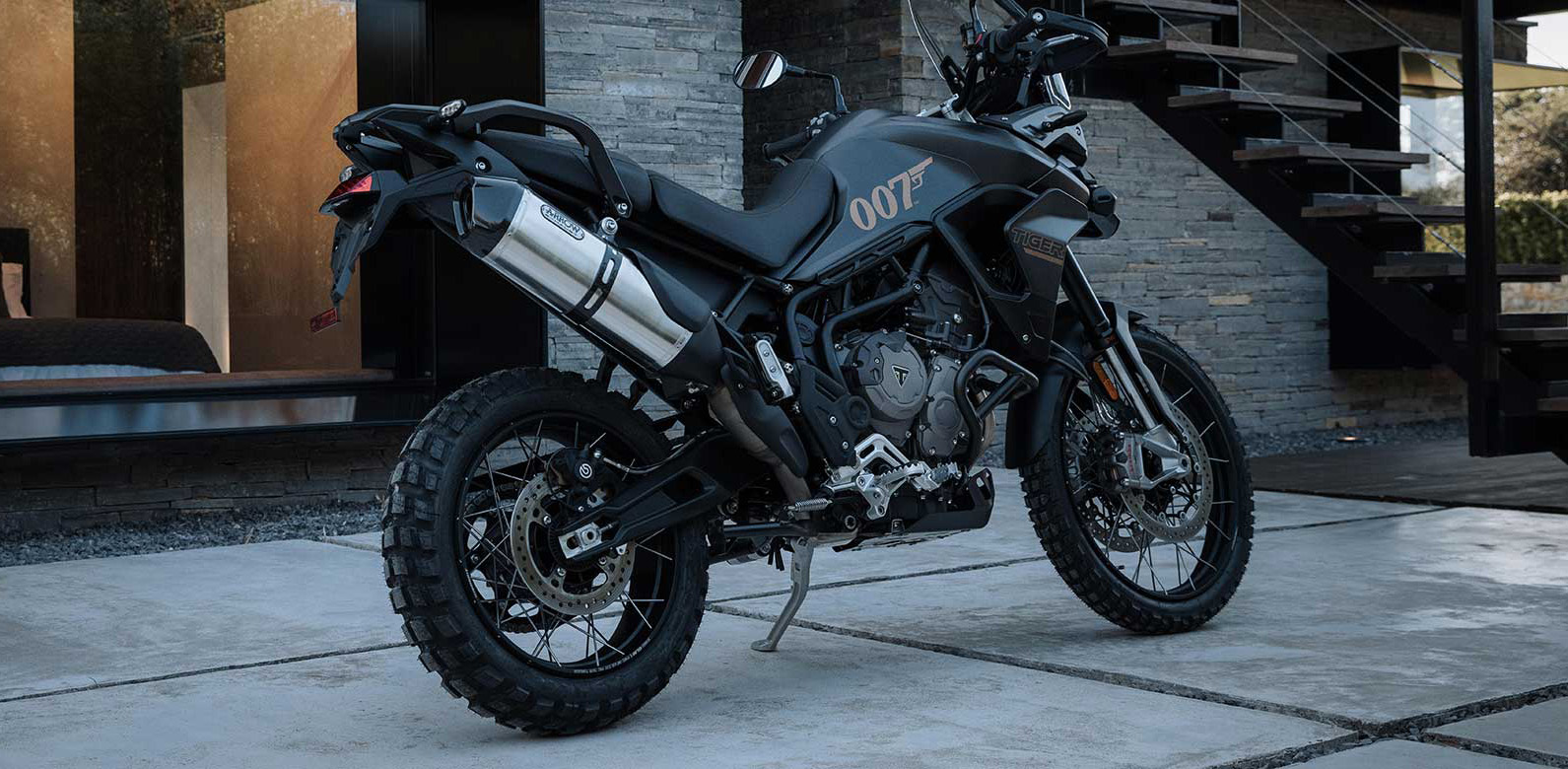 Tiger900X007 RESIZE 1 1920x780