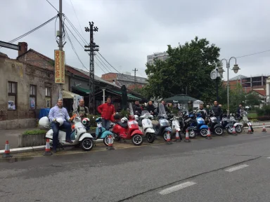 Дел од членовите на Веспа Клуб Скопје IMG 2354