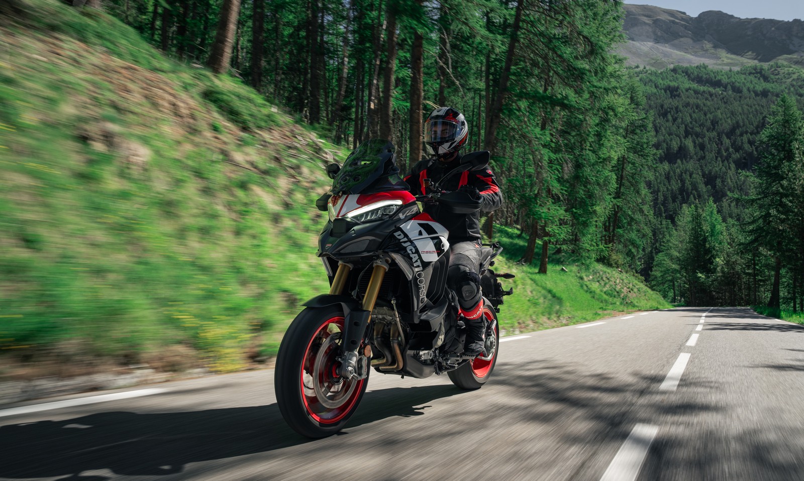 05 MY27 MULTISTRADA V4 PIKES PEAK DYNAMICS 12