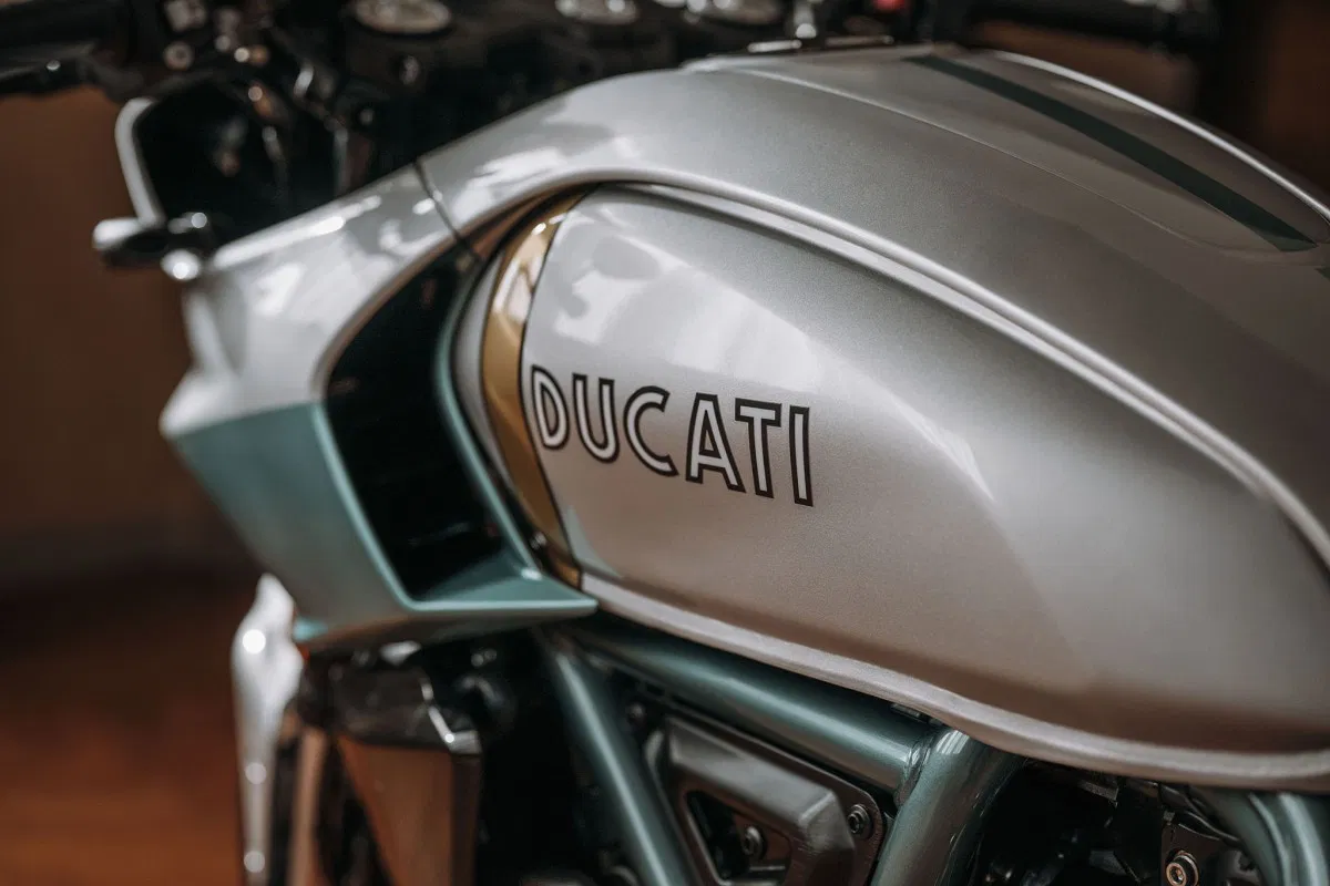 Ducati Formula 73 13