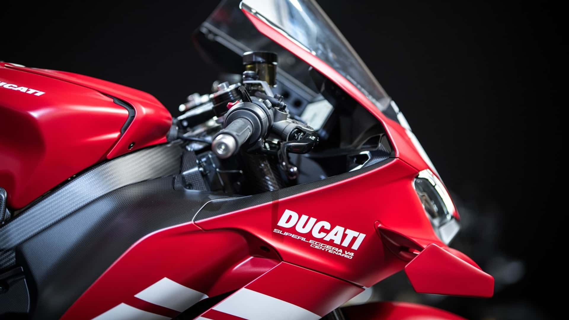 ducati superleggera v4 centenario 1