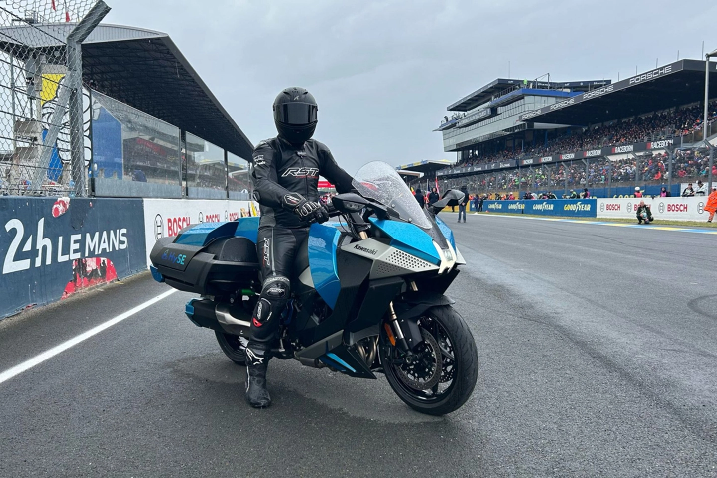 kawasaki hydrogen le mans