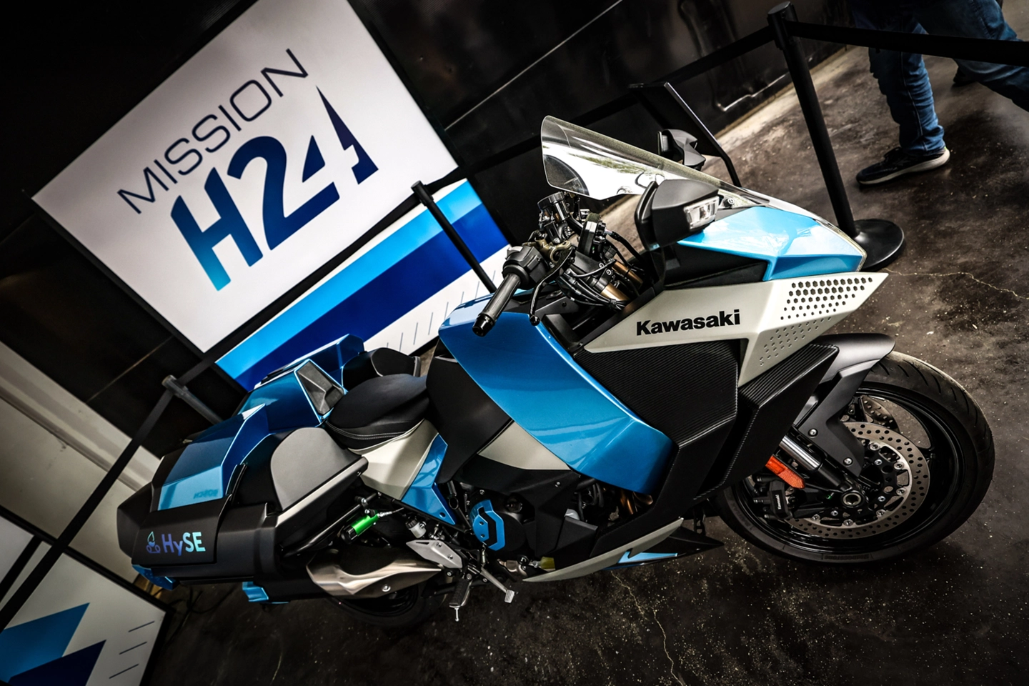 kawasaki hydrogen le mans 2
