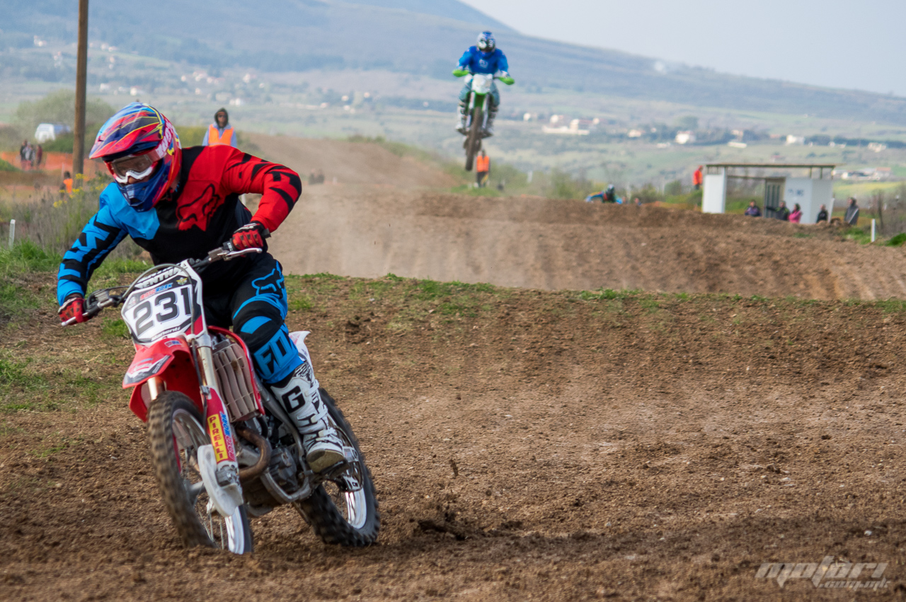 Повредата на Стојков не го поколеба да вози на втората трка во Јаница mx janica 2016 53