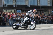 chris_pfeiffer_in_skopje_17_20101002_1911746798