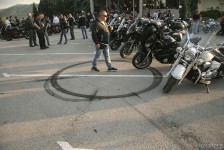 Мото забава на MK Cross Bearers