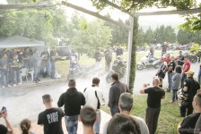 Мото забава на MK Cross Bearers