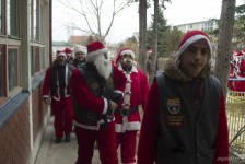 МК Мечки: Дедо мраз на мотор