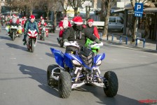 Дедо Мраз на мотор