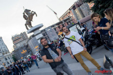Погледни два пати, спаси живот