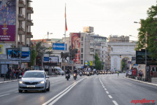 Погледни два пати, спаси живот