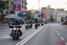 Погледни два пати, спаси живот