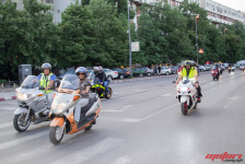 Погледни два пати, спаси живот