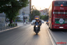 Погледни два пати, спаси живот