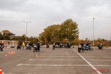 Безбедно управување на мотоцикл