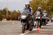 Безбедно управување на мотоцикл