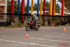 Безбедно управување на мотоцикл