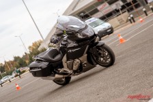 Безбедно управување на мотоцикл