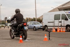Безбедно управување на мотоцикл