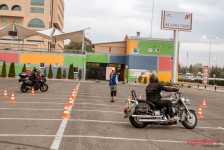 Безбедно управување на мотоцикл