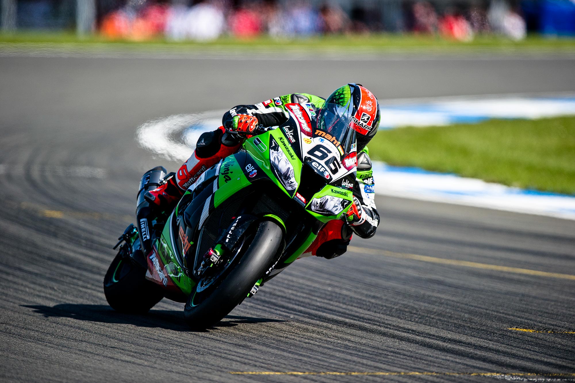 Том Сајкс на Донингтон Парк tom-sykes-kawasaki-racing-wbsk-donington-park